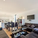 Luxury 2 Bedroom Quartermile Apartment