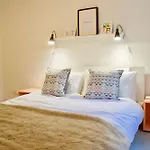 2 Bedroom Garden Flat In Bruntsfield