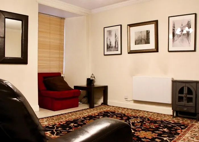 Comfortable Studio In The Heart Of Old Town! Sale!