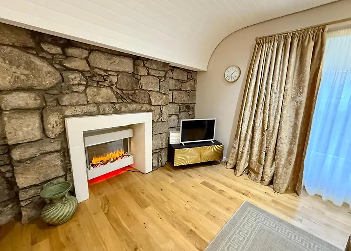 Rose Street Flat