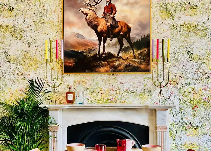 Scot Townhouse