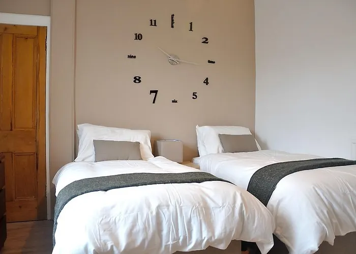 Temple Park Apartment