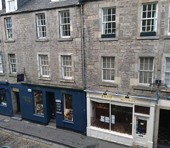 Auction House