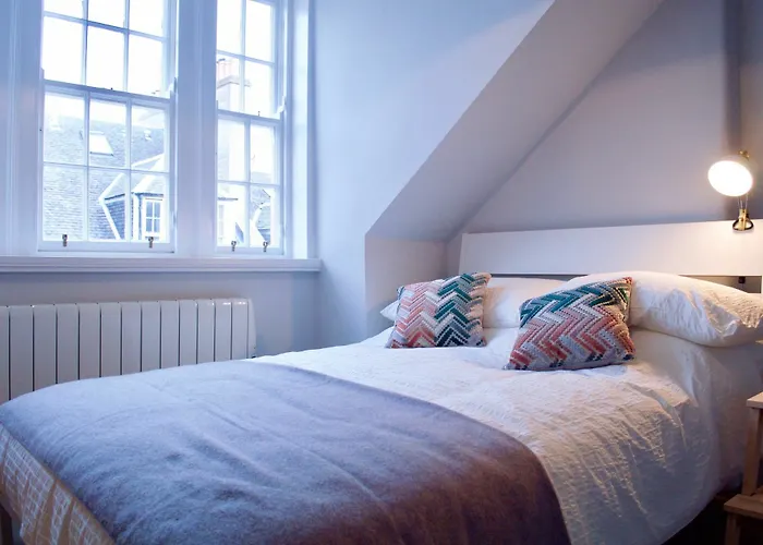1 Bedroom Flat In Edinburgh