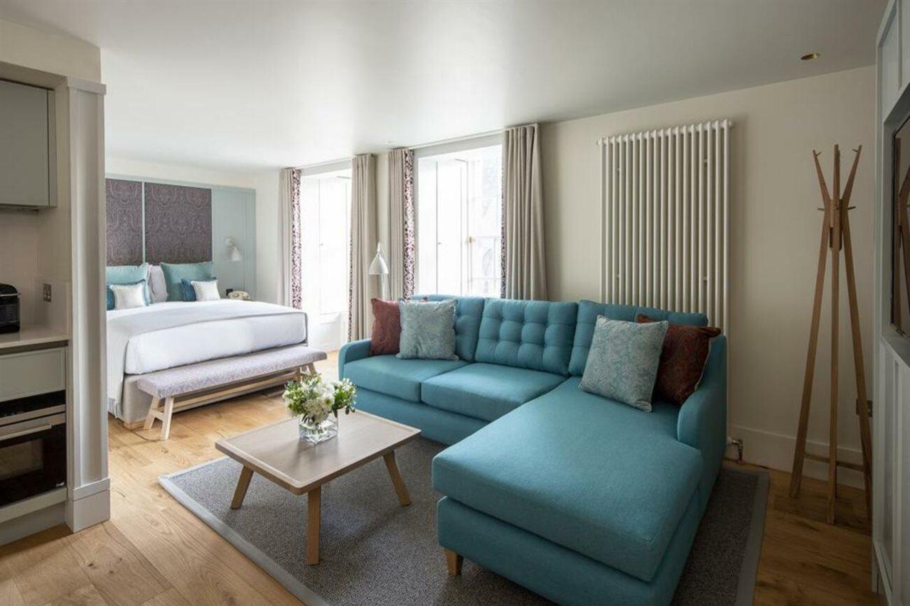 Cheval Abbey Apartments, At Holyrood Aparthotel 5*