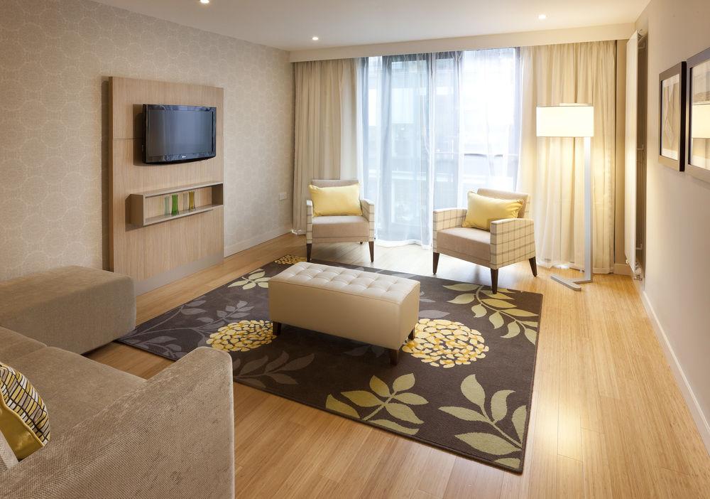 By Marriott Hotel Edinburgh