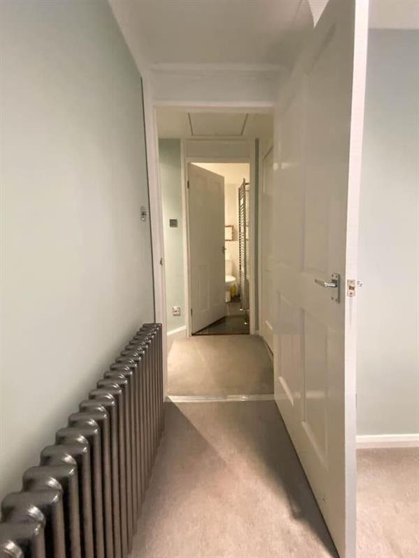 2 Bedroom House In Haymarket Accommodates 4