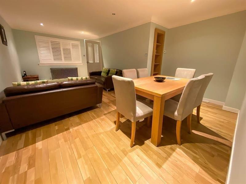 2 Bedroom House In Haymarket Accommodates 4 Apartment Edinburgh