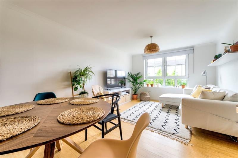 Chic Modern In Leith Edinburgh