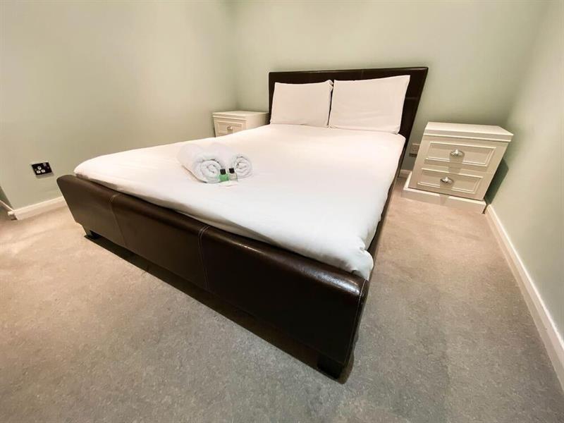 2 Bedroom House In Haymarket Accommodates 4
