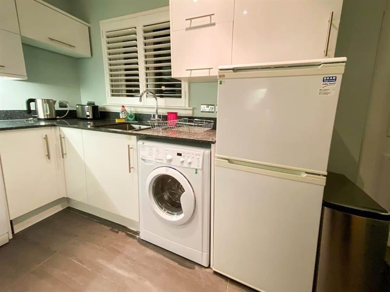 2 Bedroom House In Haymarket Accommodates 4 Apartment