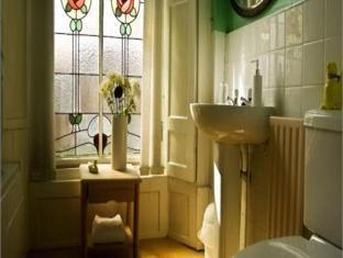 The Mayville Hotel 2*