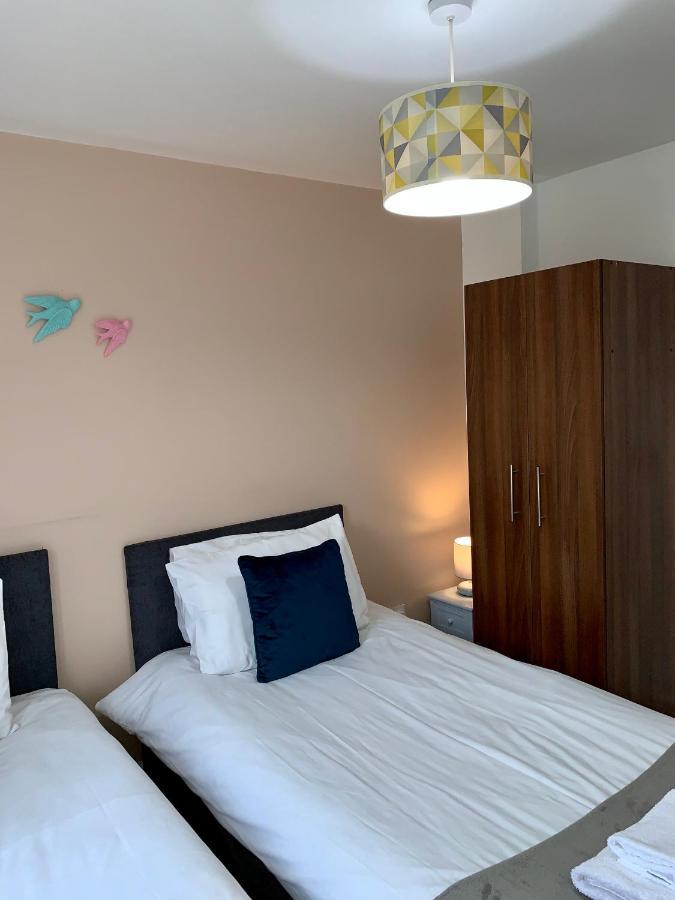 Charming 5-bed In * Edinburgh