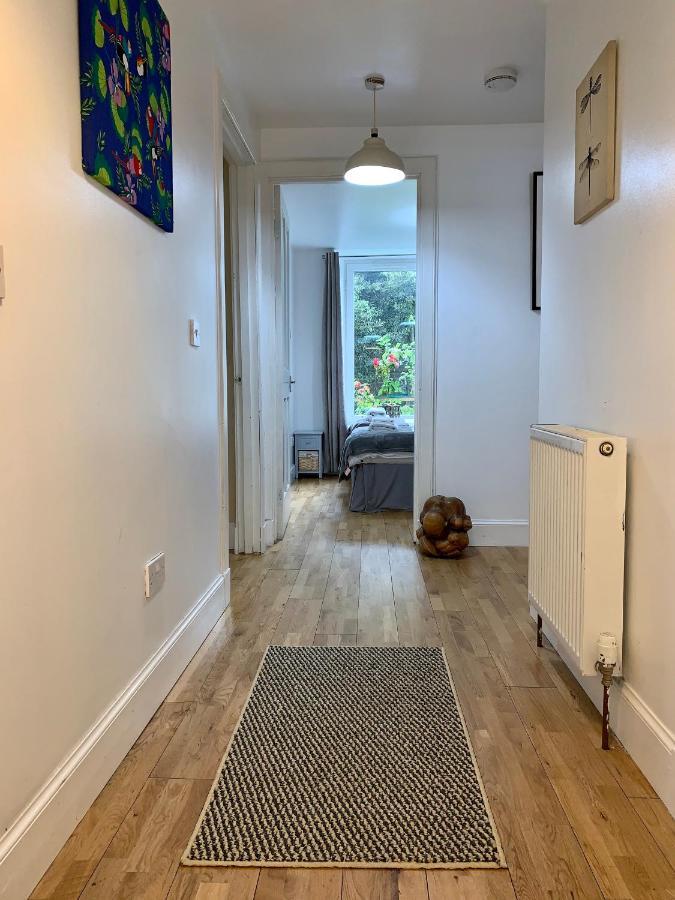 Charming 5-bed In Edinburgh