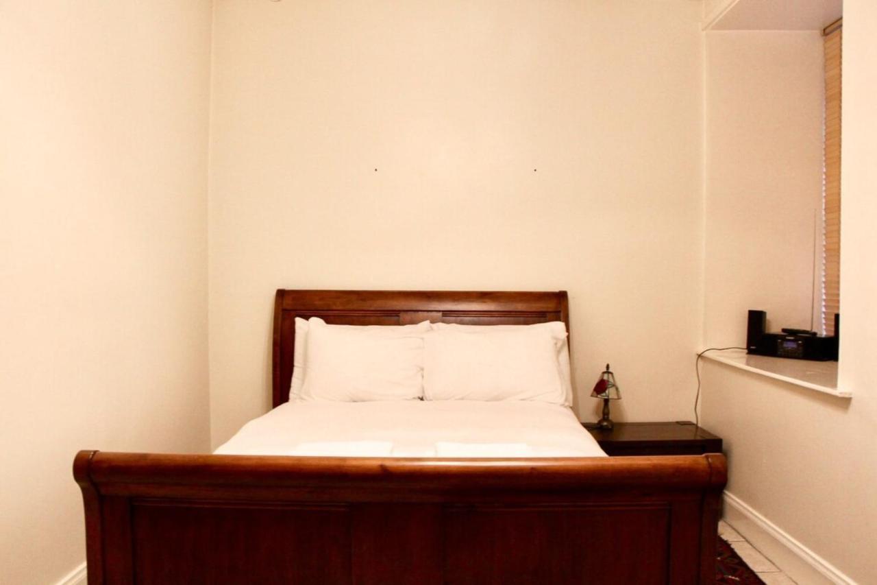Apartment Comfortable In The Heart Of Old Town! Sale! Edinburgh