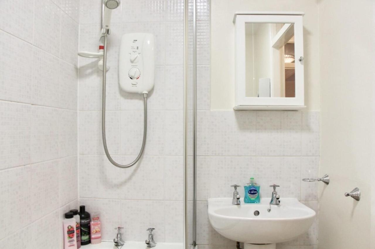 Comfortable In The Heart Of Old Town! Sale! Apartment