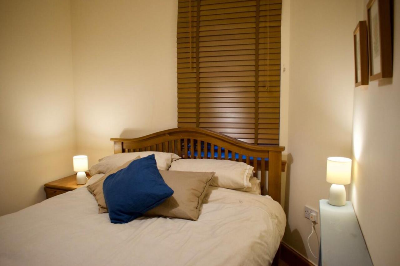 Apartment Newly Refurbed With Free Parking EDI