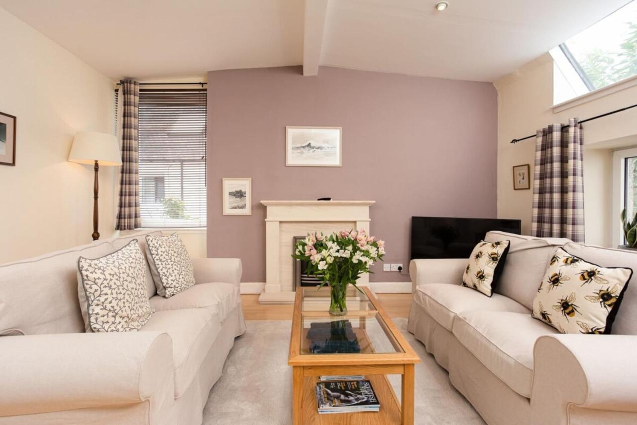 Ferienhaus Luxury Morningside With Patio Edinburgh