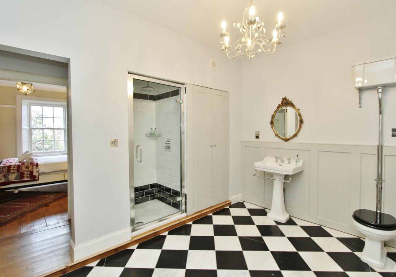 3 Bed Apt In Historic Ramsay Garden Apartment *