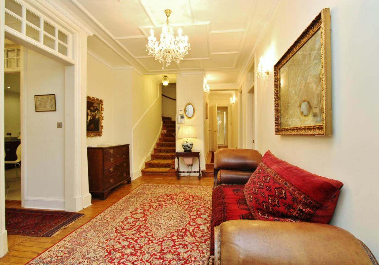 3 Bed Apt In Historic Ramsay Garden *