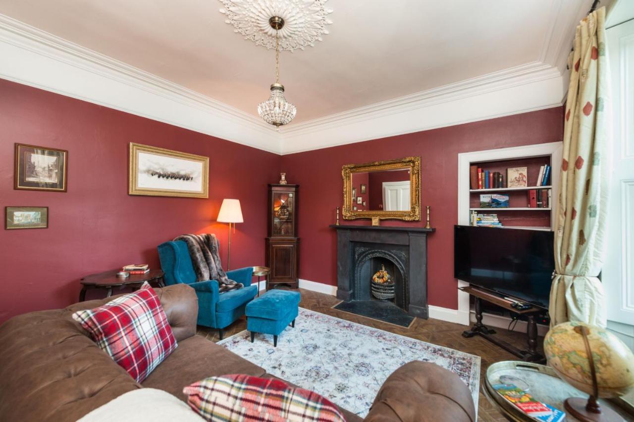 28 Avondale Place * EDI