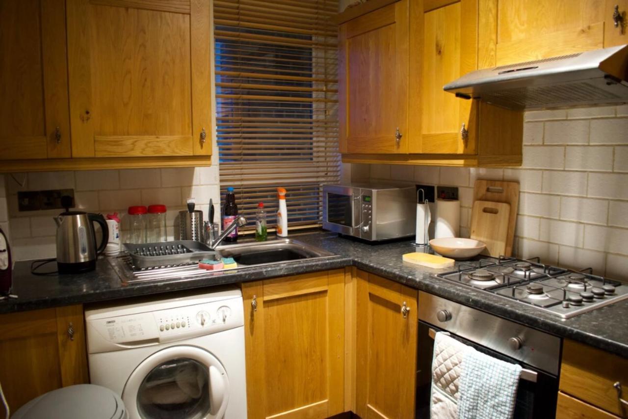 Newly Refurbed With Free Parking EDI