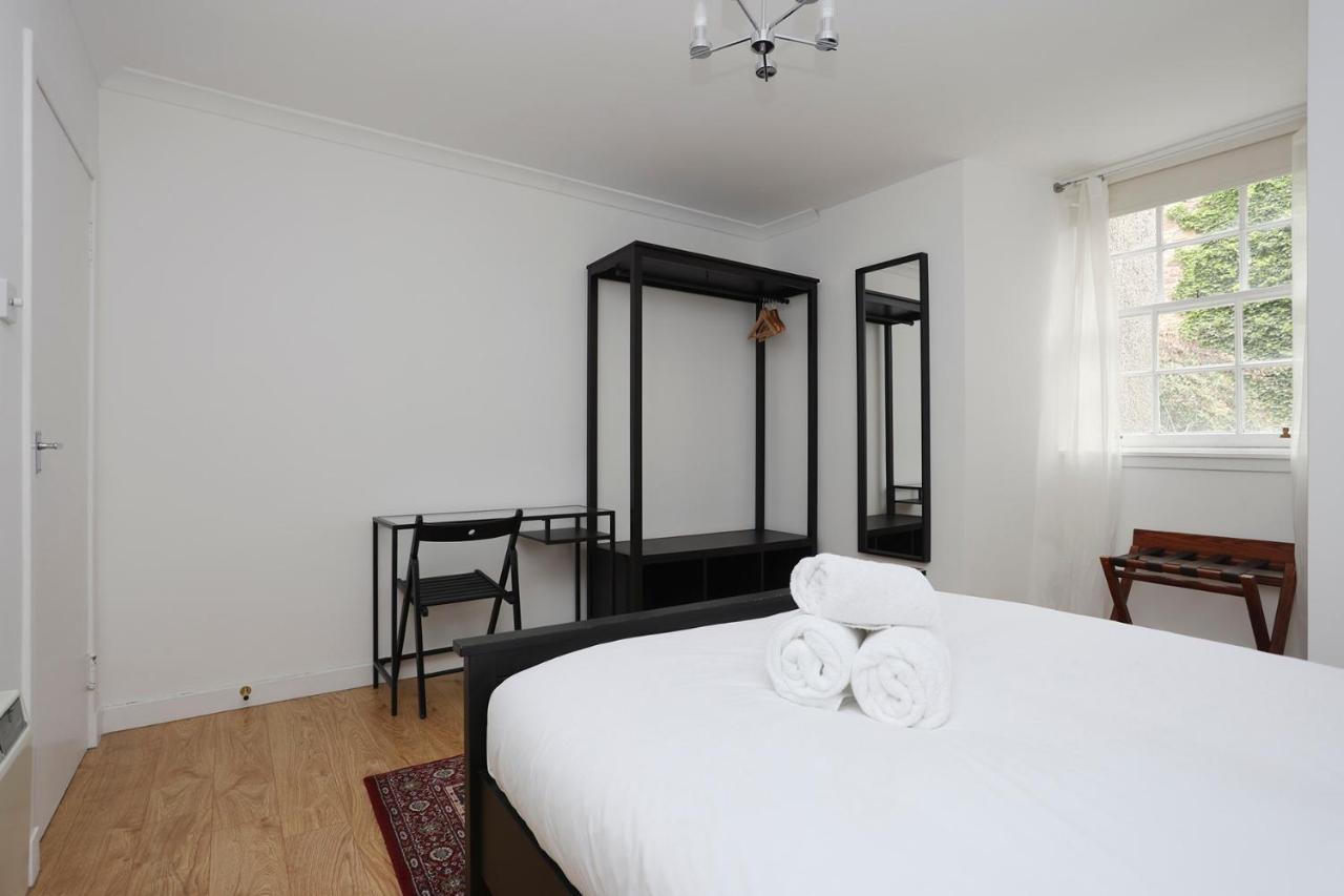 Joivy Heart Of Grassmarket Apartment Edinburgh