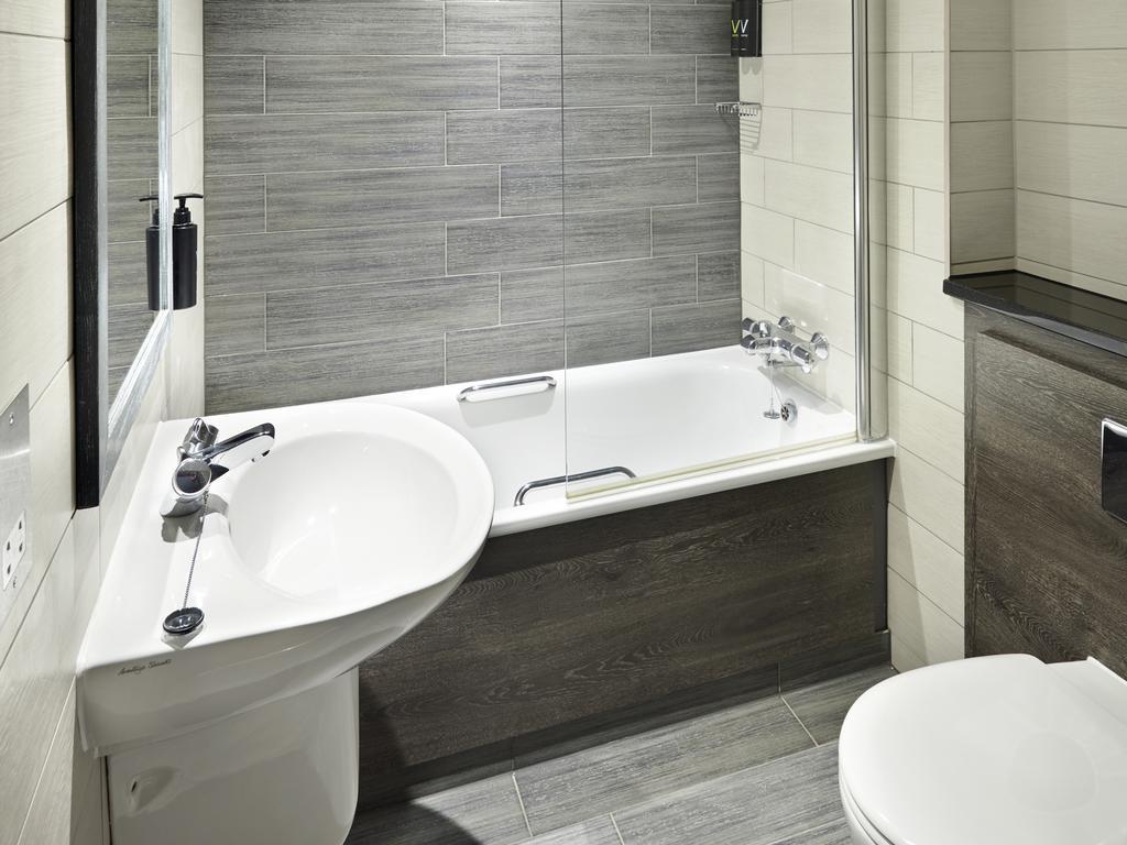 Village Hotel EDI