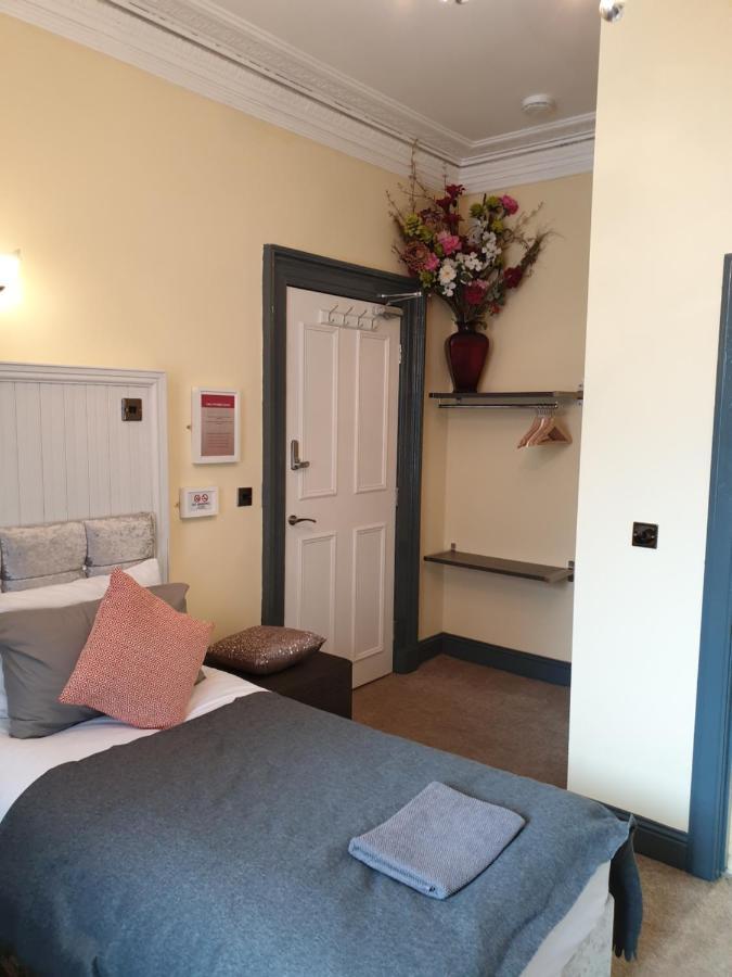 Lower Gilmore Place Guest house Edinburgh