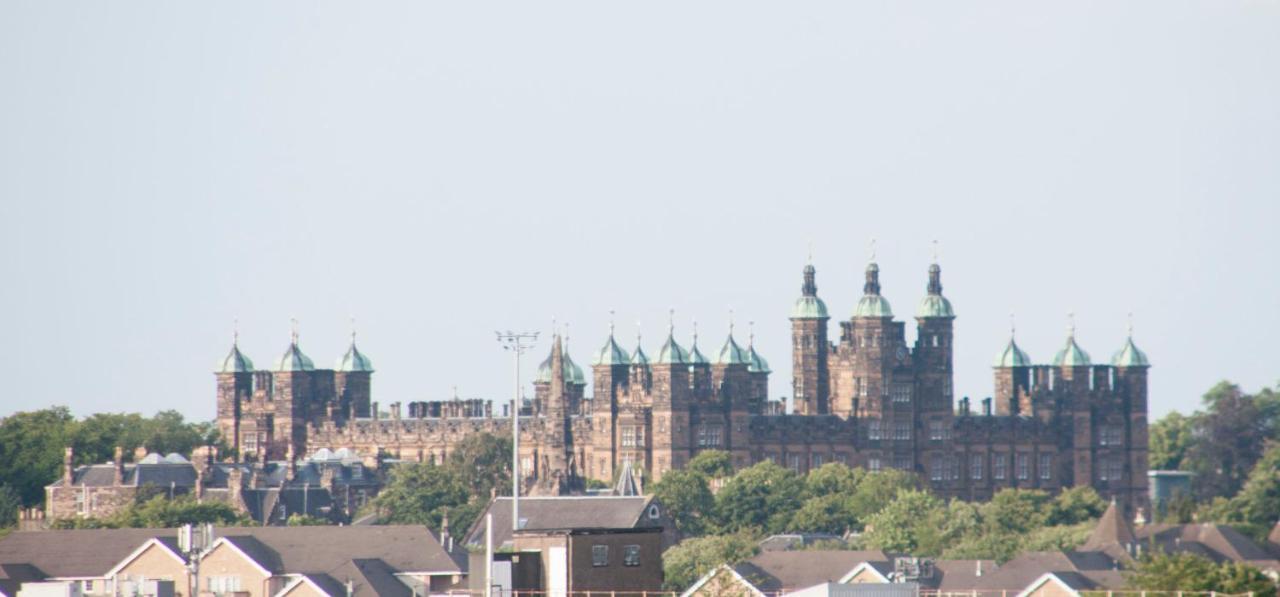 Block 2 Flat 17 Westfield Court Edinburgh