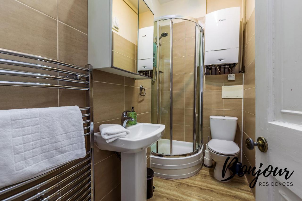 Royal Mile 4br-3ba - Views & Free Parking By Bonjour Residences Apartment *