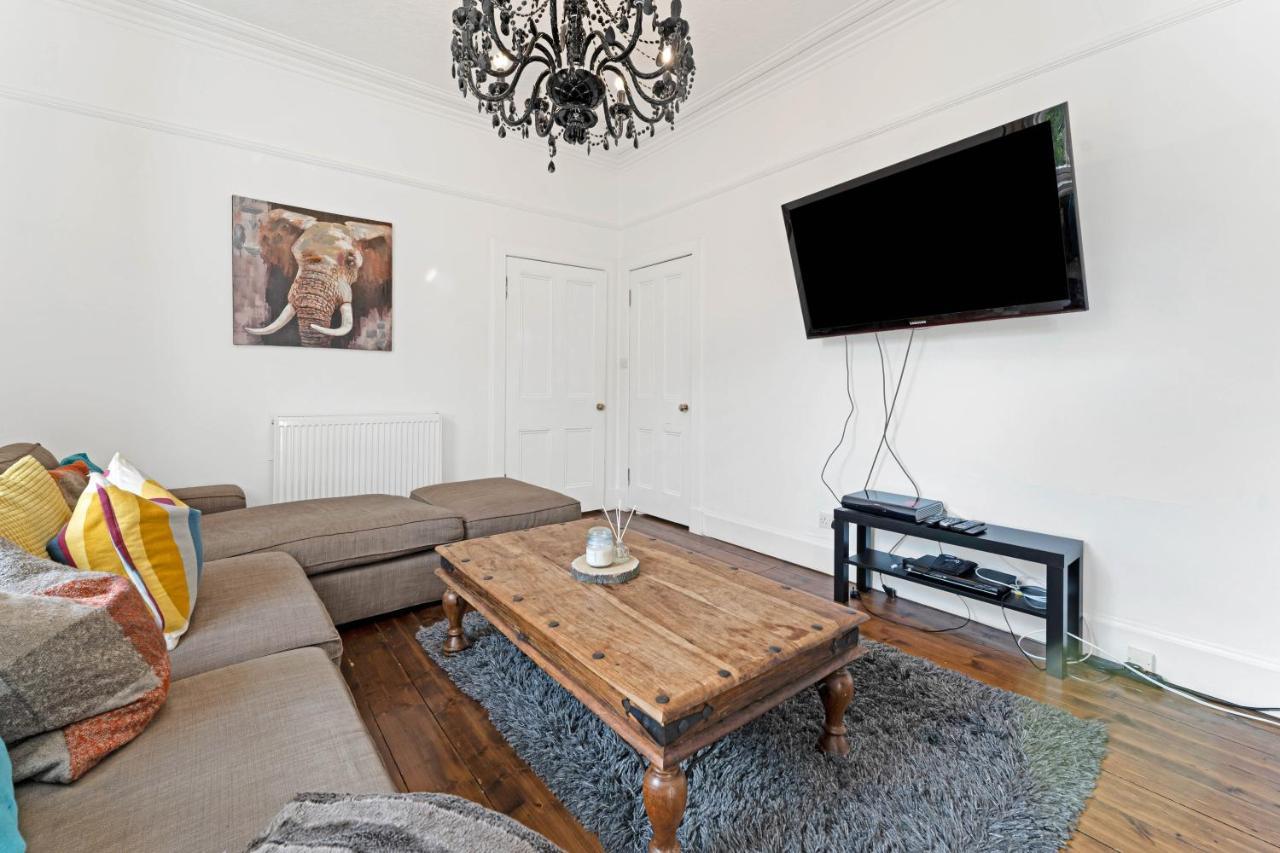 Stunning City Centre Town House City Centre Ferienhaus *