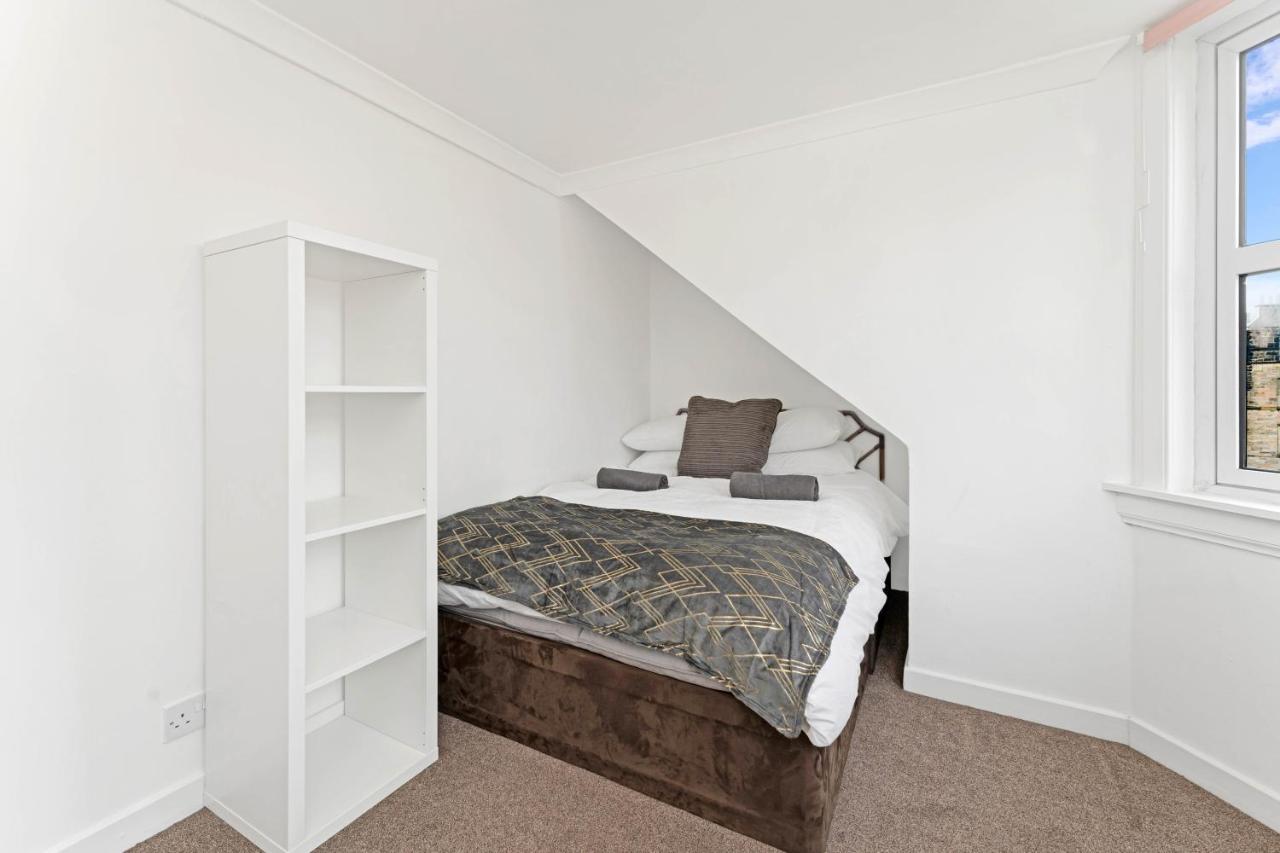 Stunning City Centre Town House City Centre Ferienhaus EDI