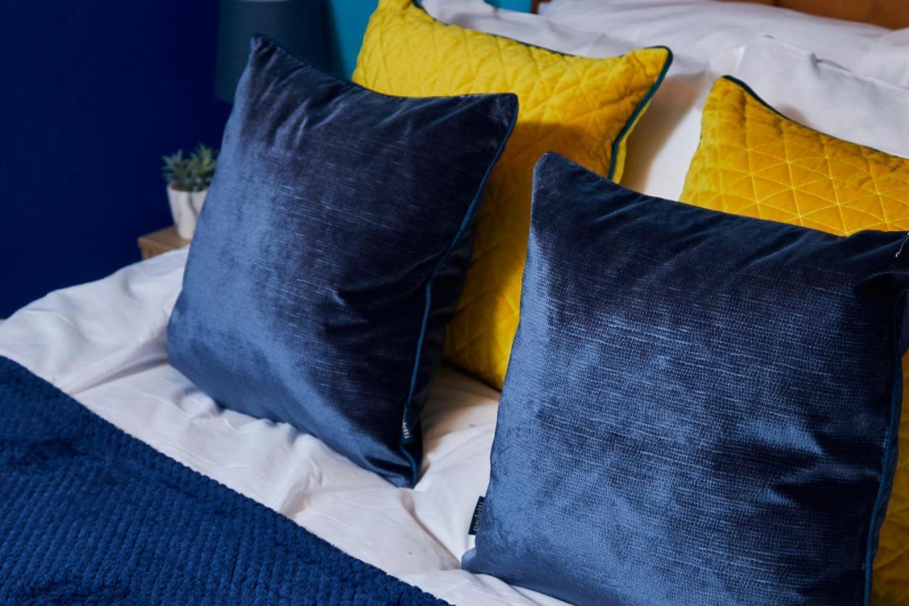 The Exquisite Edinburgh Duplex Sleeps 8 Apartment