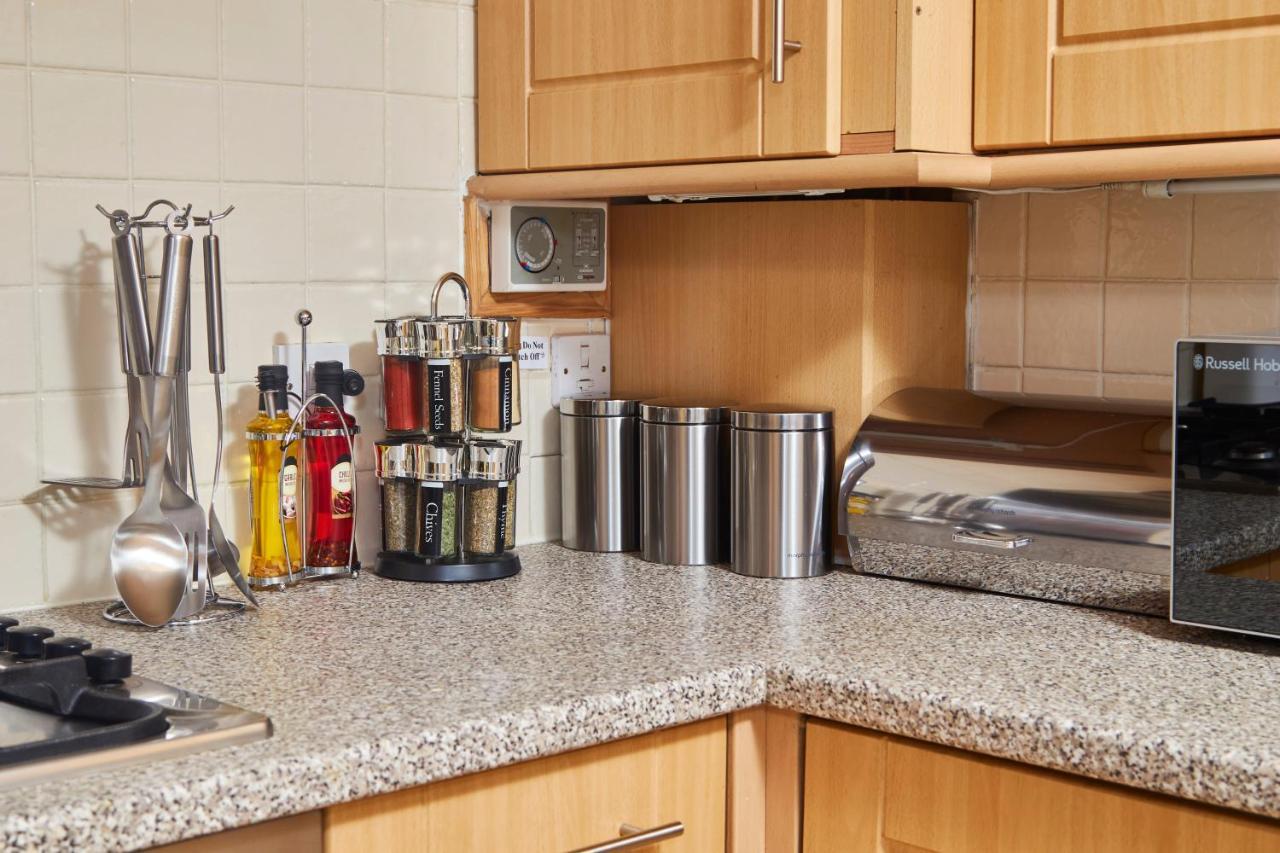 The Exquisite Edinburgh Duplex Sleeps 8 Apartment