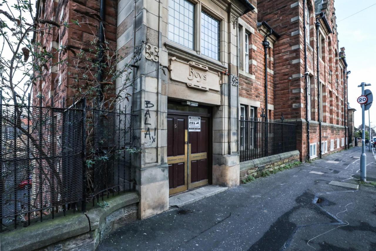 Beautiful 1-bed Near Castle Apartment *
