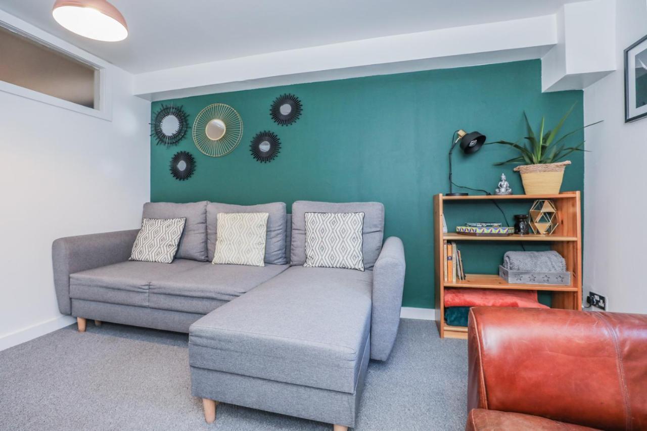 Apartment Beautiful 1-bed Near Castle *