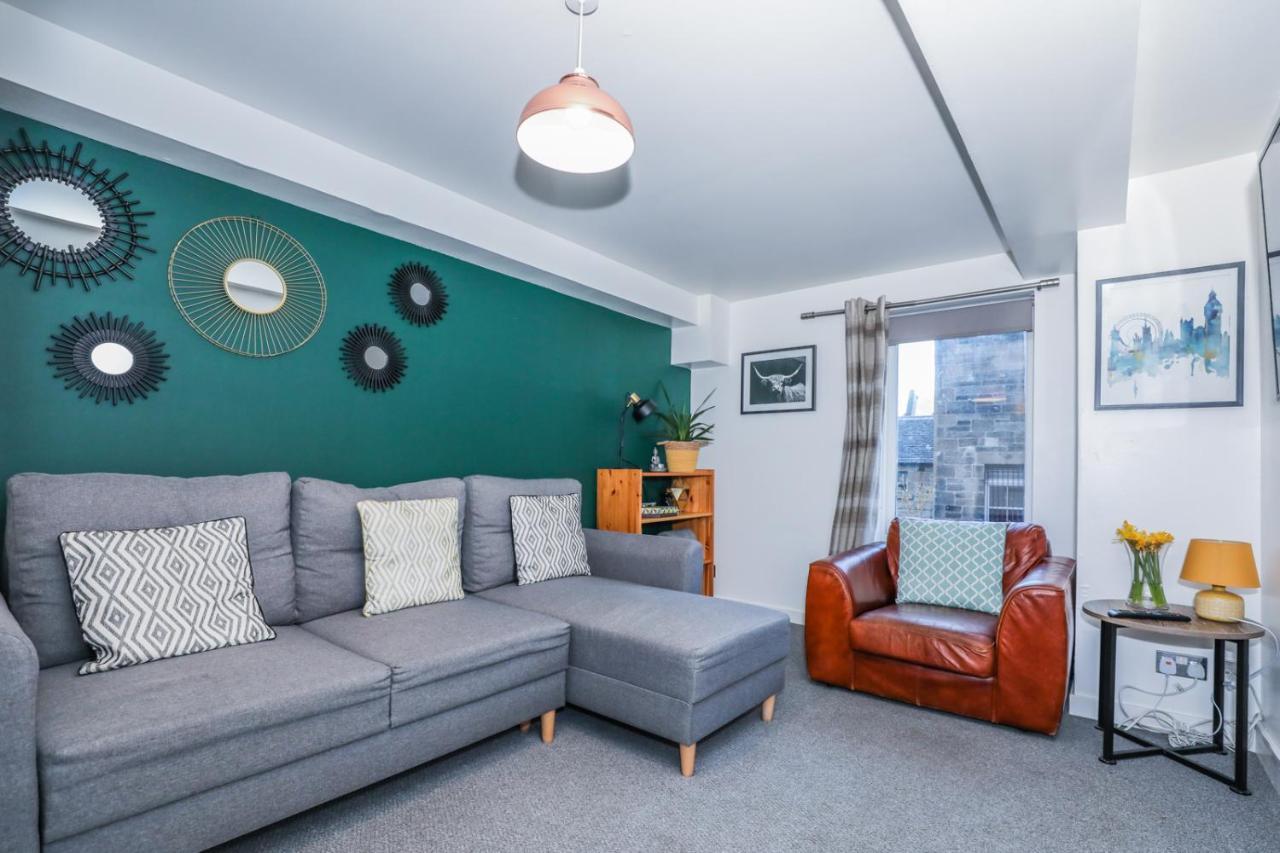 Beautiful 1-bed Near Castle Apartment Edinburgh