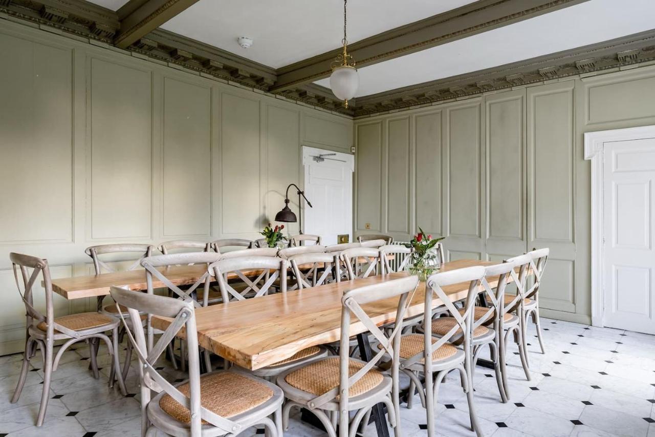 Ferienhaus Drylaw House, Grade A Listed Mansion Near Centre *