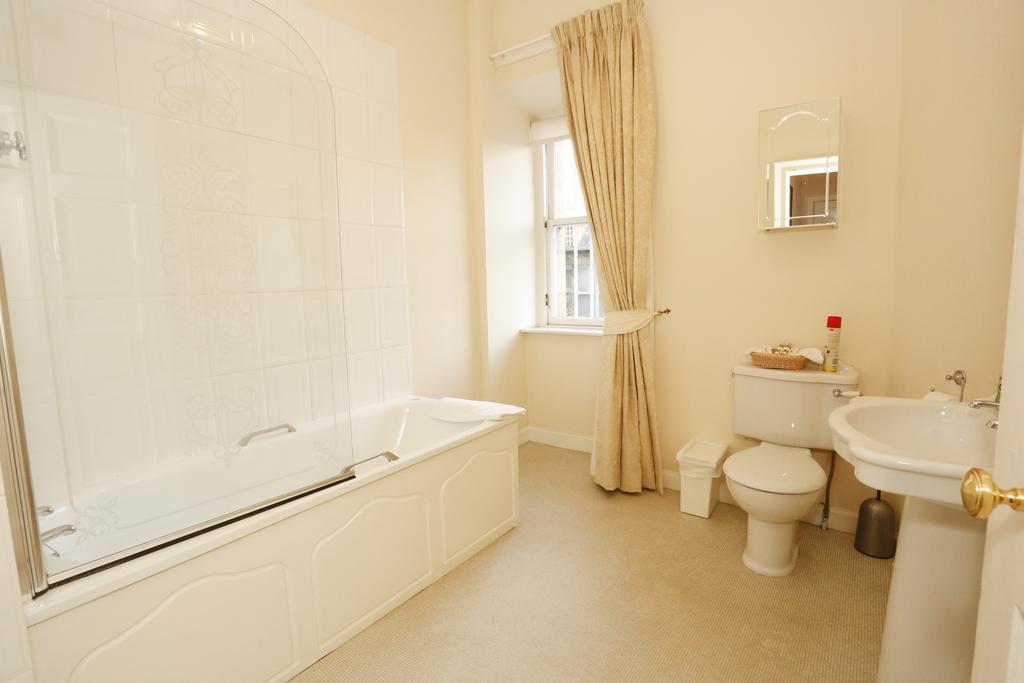 Hotel Inchgrove House 4*