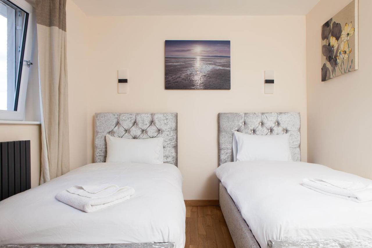 Luxury Arthur Seat Viewtownhouse With A Hot Tub * Edinburgh
