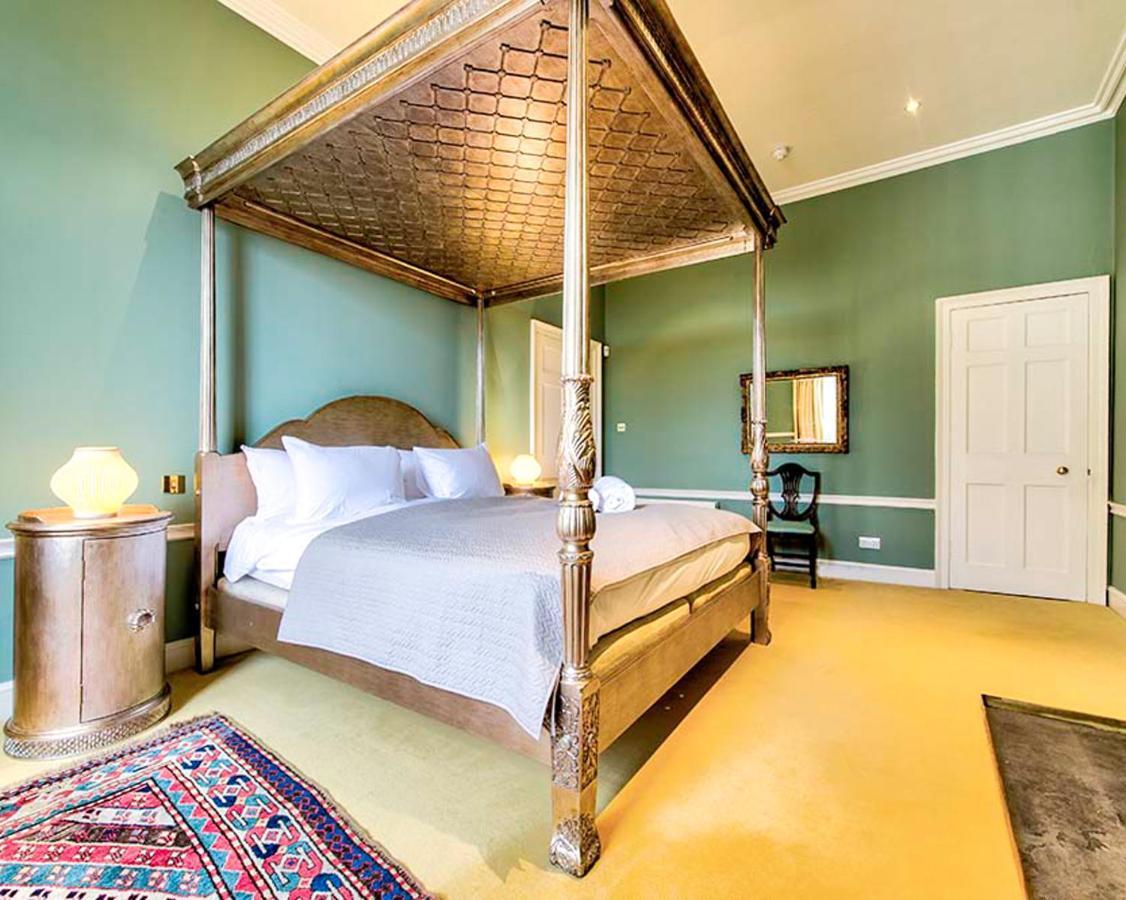 Beautiful Centre Georgian 4 Bed Townhouse With Private Garden Ferienhaus *
