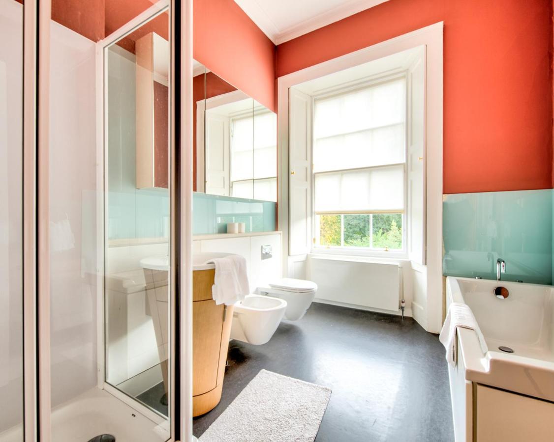 Beautiful Centre Georgian 4 Bed Townhouse With Private Garden Ferienhaus EDI