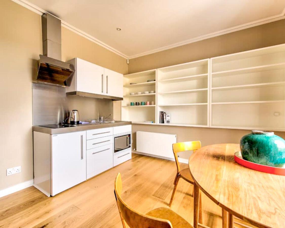 Beautiful Centre Georgian 4 Bed Townhouse With Private Garden * EDI