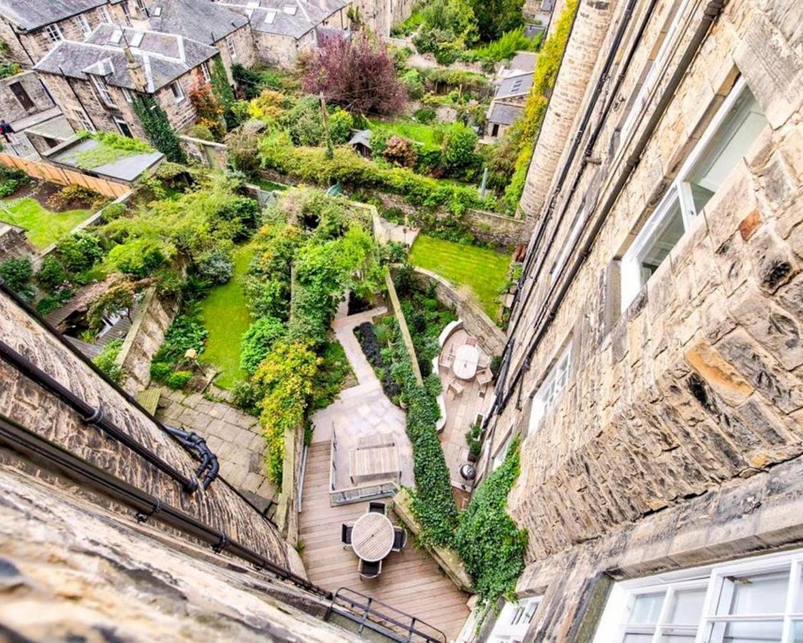 Ferienhaus Beautiful Centre Georgian 4 Bed Townhouse With Private Garden *