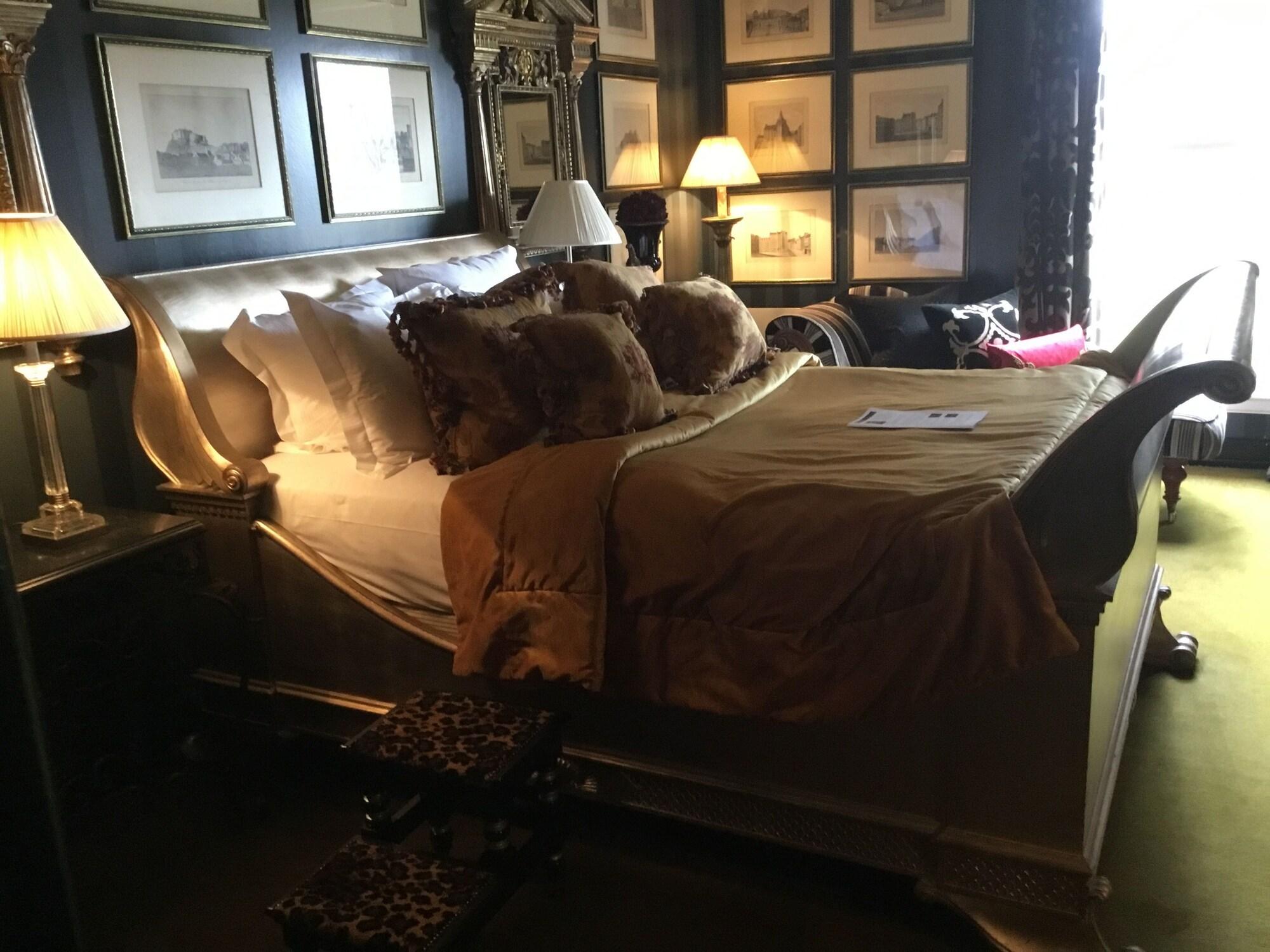 Prestonfield House