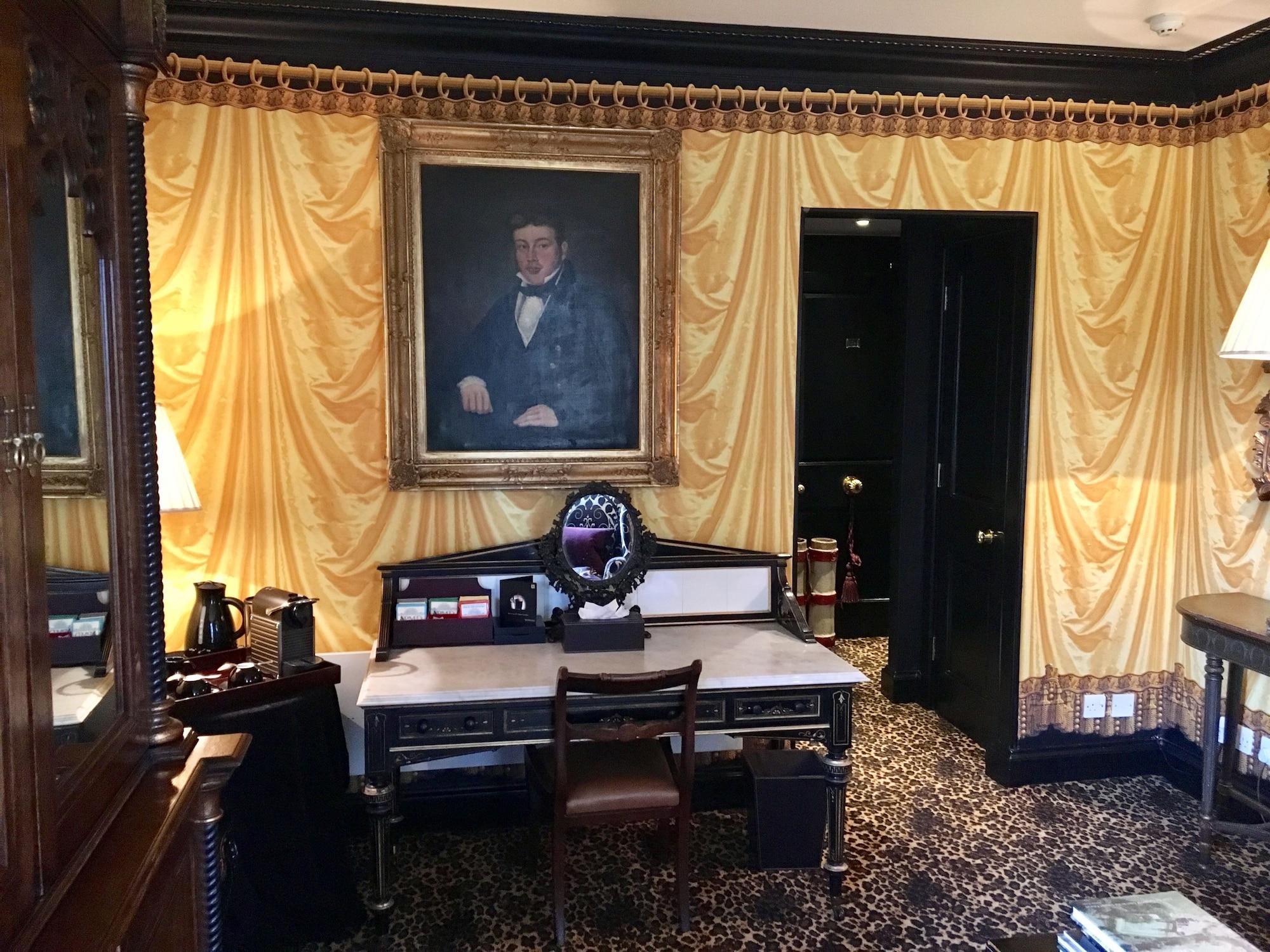 Hotel Prestonfield House
