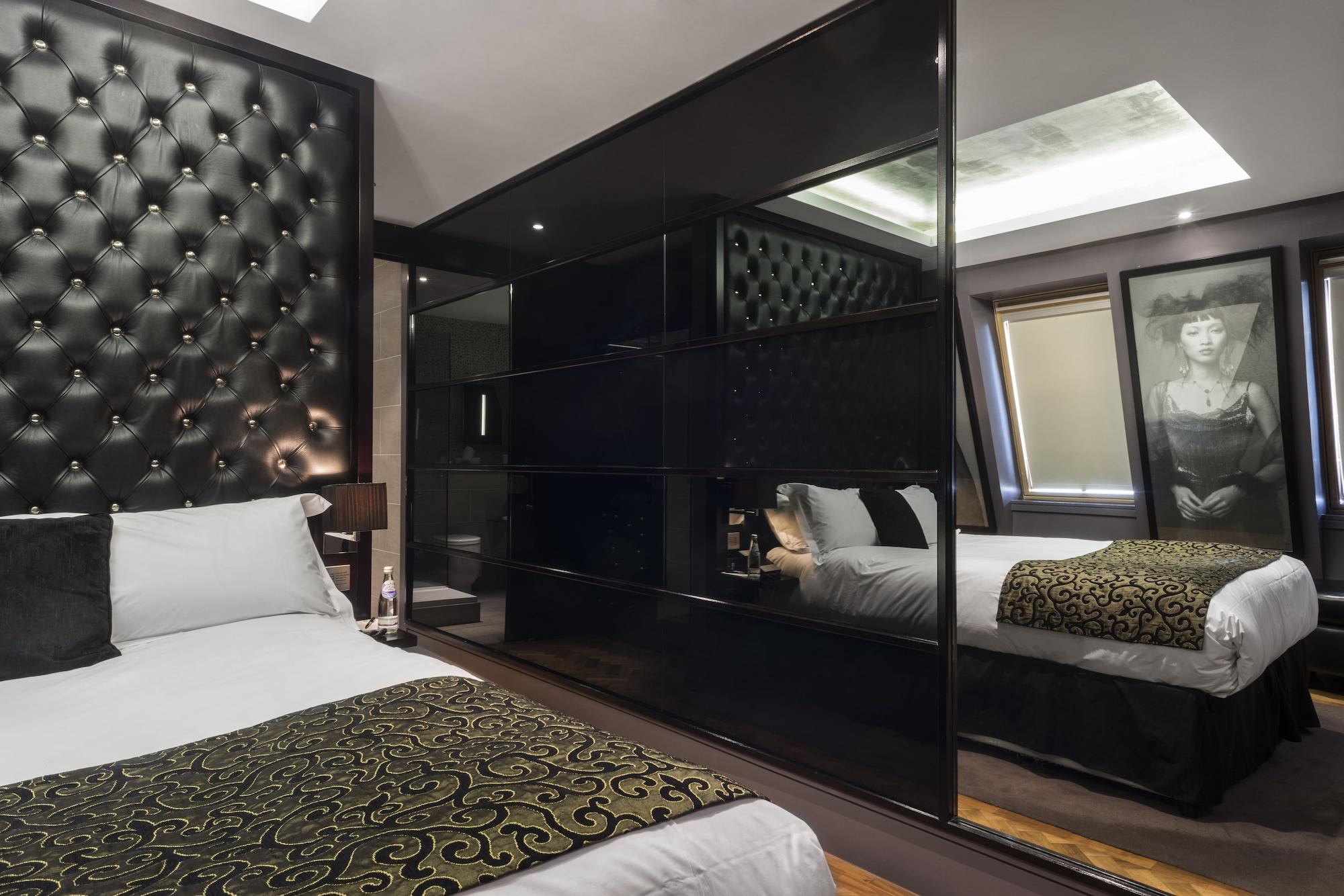 Le Monde 4* Edinburgh