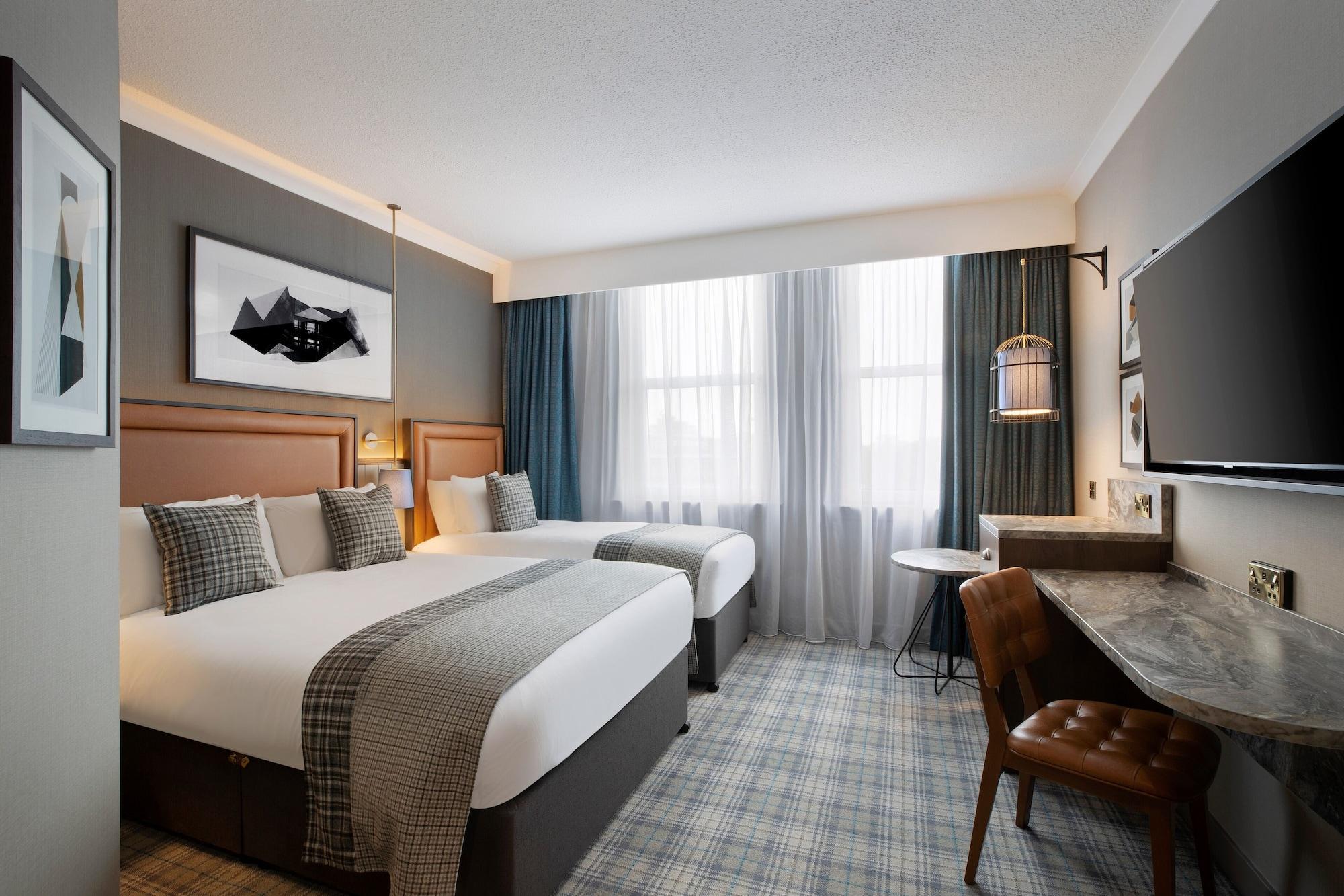 Leonardo Royal Hotel 4*