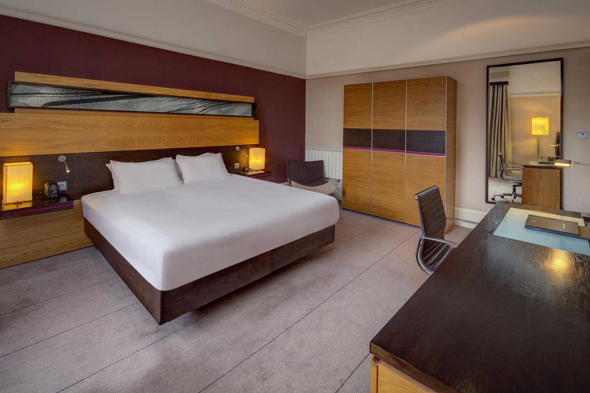 Grosvenor Hotel 4*